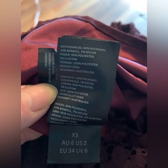 BARDOT Morgan Front Slit Lace Cocktail Dress in Dark Purple Size 2 XS - Picture 7 of 11